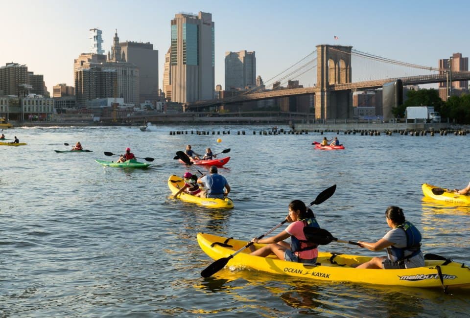 Free Kayaking in Brooklyn Bridge Park